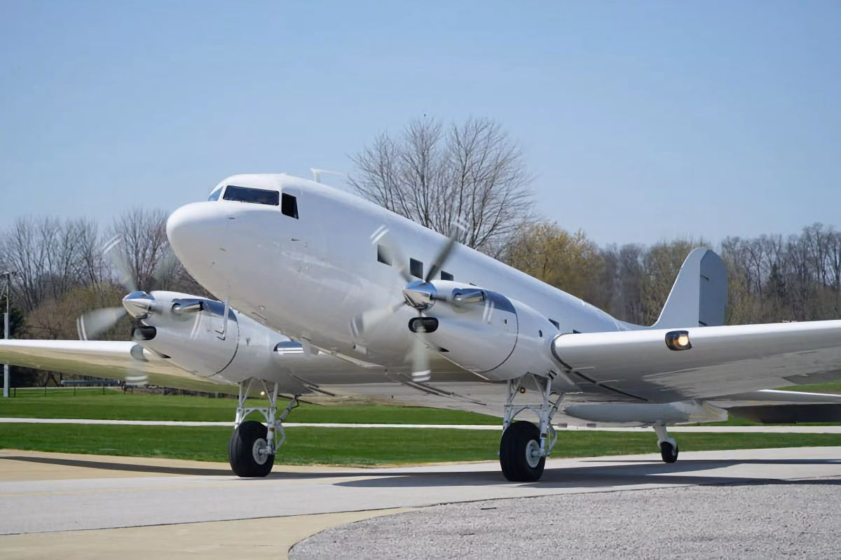 Today’s Top Aircraft For Sale Pick: 1943 Douglas DC-3