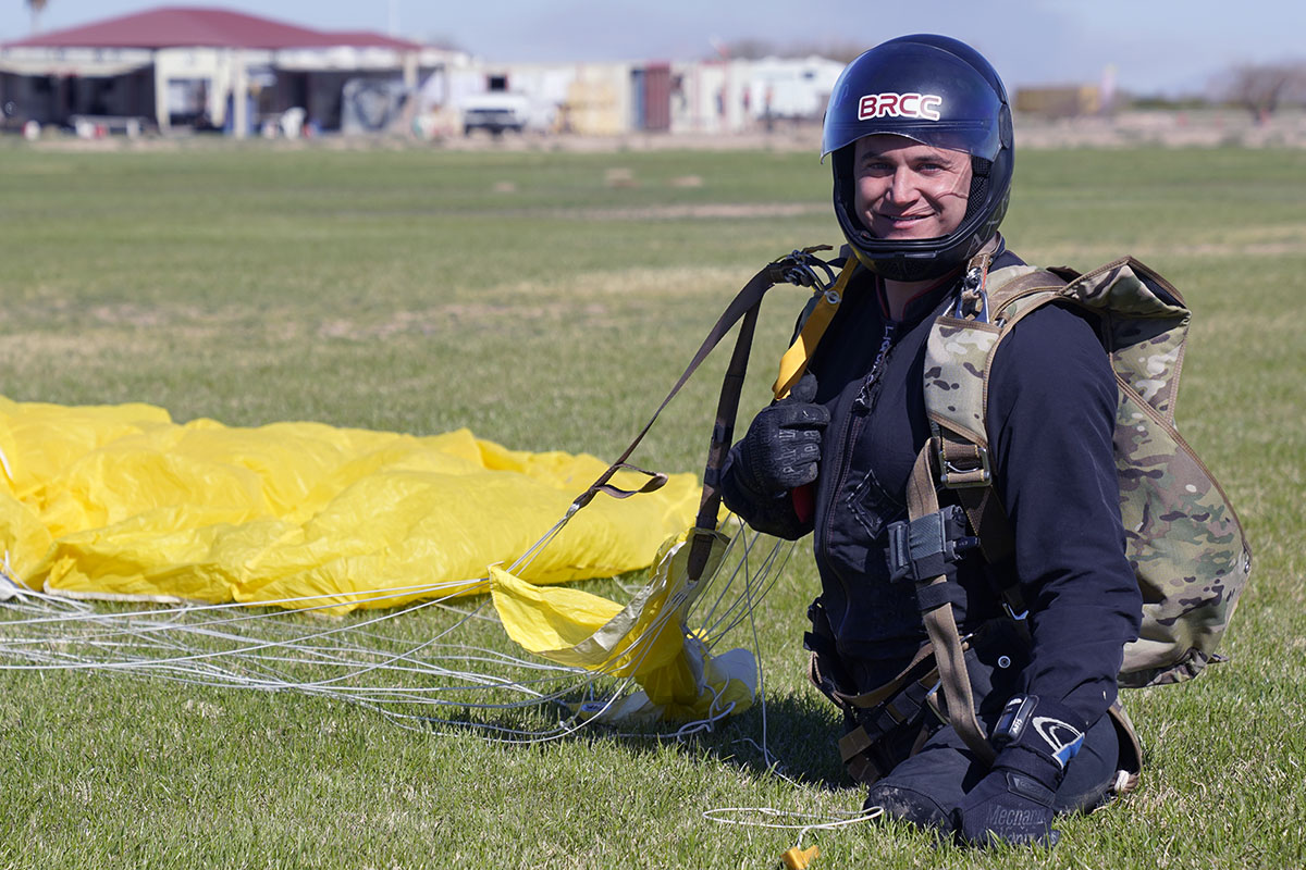 Double Amputee Vet Dares To Freefall