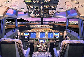 Unusual Avionics AD Hits Boeing 737s and 777s